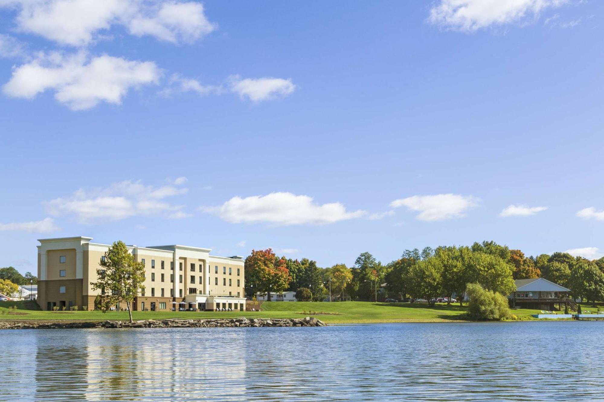 Hampton Inn Penn Yan, Ny Εξωτερικό φωτογραφία